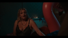 Rain Dogs - Season 01 Episode 03